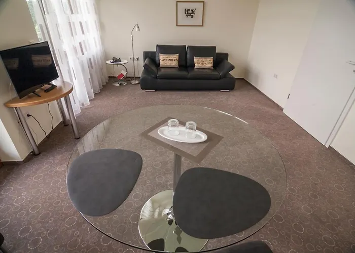 Heckenmuhle Otel Bad Endbach