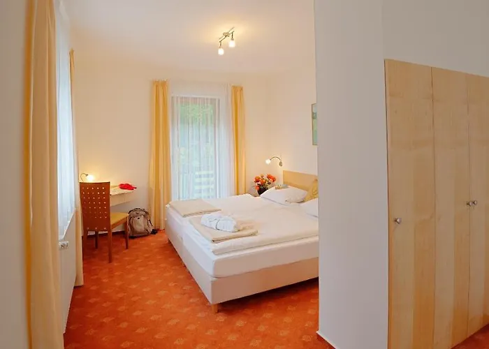 Heckenmuhle Otel Bad Endbach